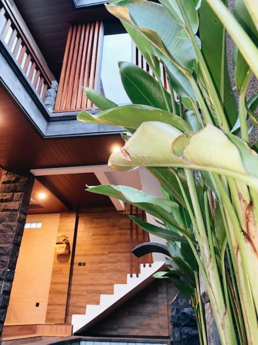 Tori Klumpu, 3 Bedroom Artistic Villa, Dual Views Near Ubud Badung  Exterior foto