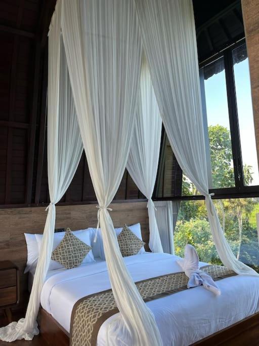 Tori Klumpu, 3 Bedroom Artistic Villa, Dual Views Near Ubud Badung  Exterior foto